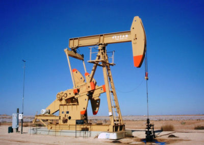 A tan oil rig
